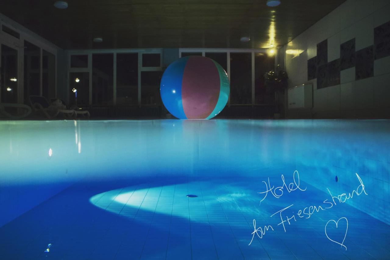 Hotel Am Friesenstrand 토센스 외부 사진