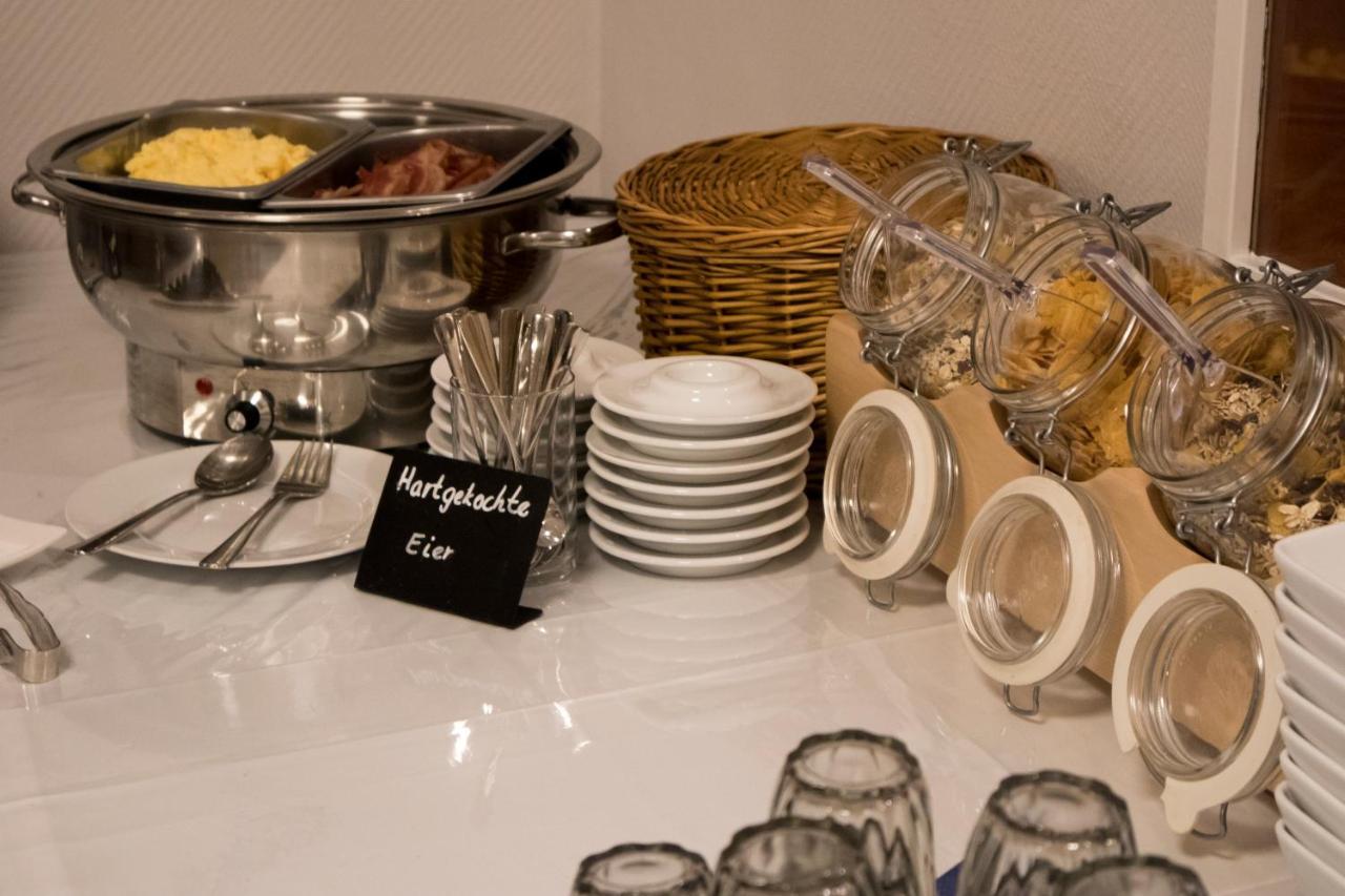 Hotel Am Friesenstrand 토센스 외부 사진