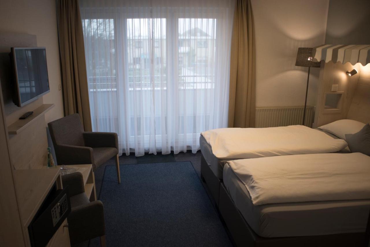 Hotel Am Friesenstrand 토센스 외부 사진