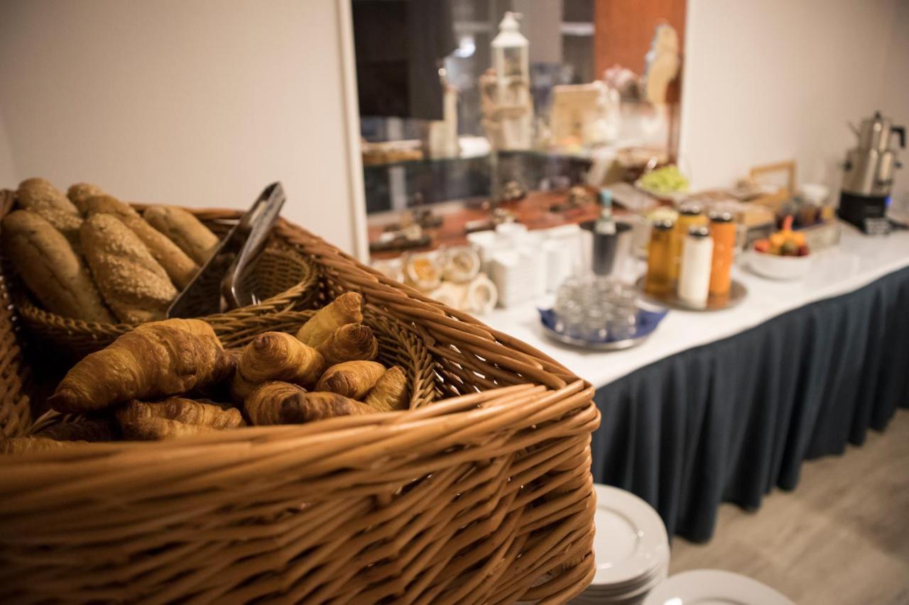 Hotel Am Friesenstrand 토센스 외부 사진