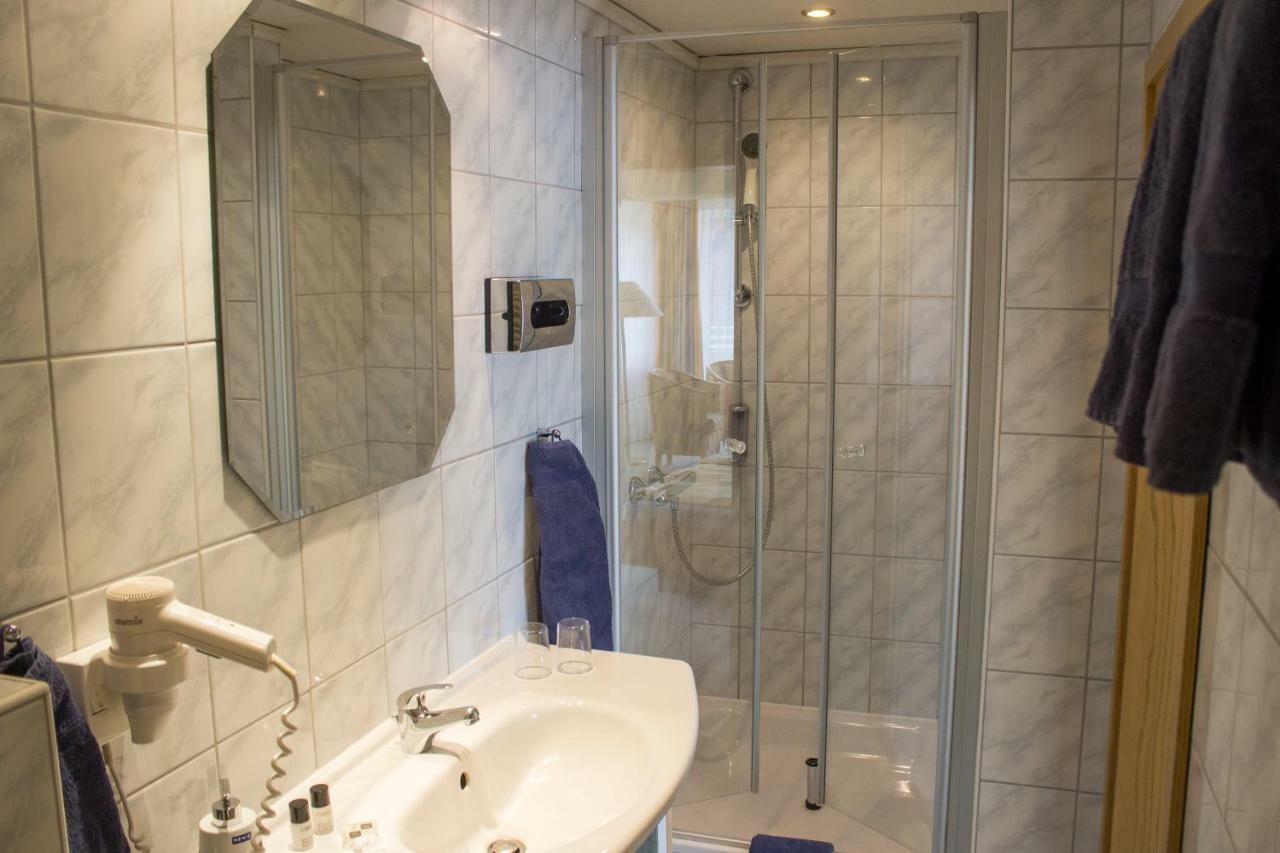 Hotel Am Friesenstrand 토센스 외부 사진